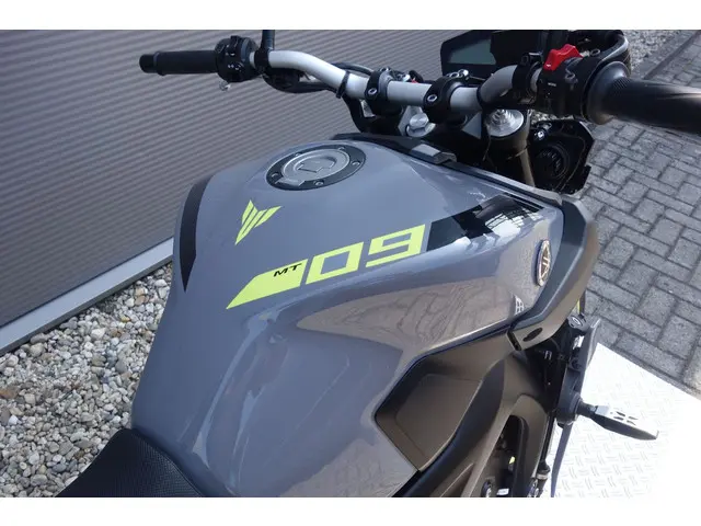 Yamaha MT 09 ABS 2017 Benzine 13