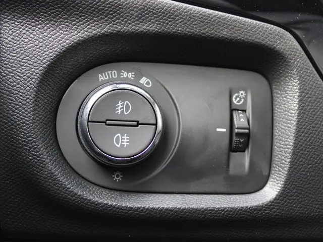 Opel Corsa 1.2 Turbo Hybrid GS 2026 Hybride Benzine 32