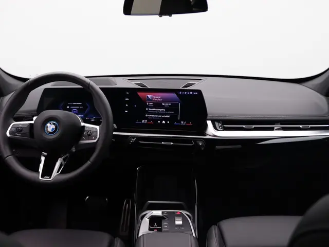 BMW iX1 eDrive20 67 kWh 2024 Elektrisch 6