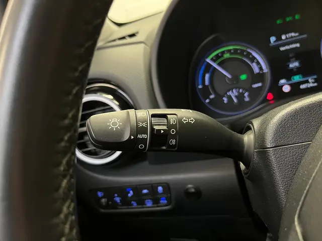 Hyundai Kona 1.6 GDI HEV Fashion 2021 Hybride Benzine 36