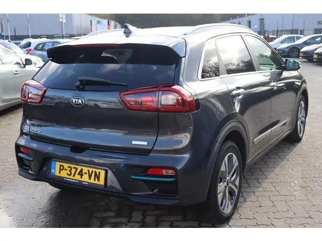 Kia e-Niro DynamicLine 64 kWh 2019 Elektrisch 6