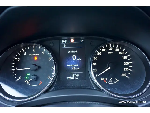 Nissan QASHQAI 1.2 Acenta 2016 Benzine 13