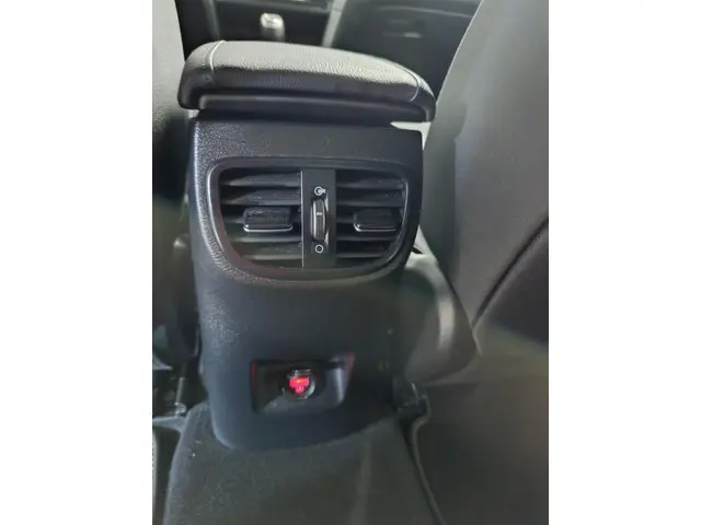 Kia Ceed 1.0 T-GDi DynamicLine 2022 Benzine 7