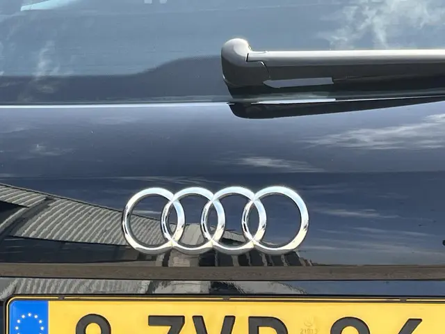 Audi Q3 2.0 TFSI quattro Sport Pro Line S 2015 Benzine 43