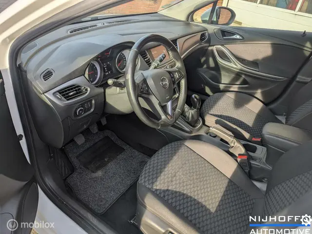 Opel Astra Sports Tourer 1.0 Turbo Business 2019 Benzine 6