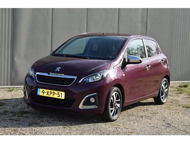 Peugeot 108 1.0 e-VTi Première 2014 Benzine 10