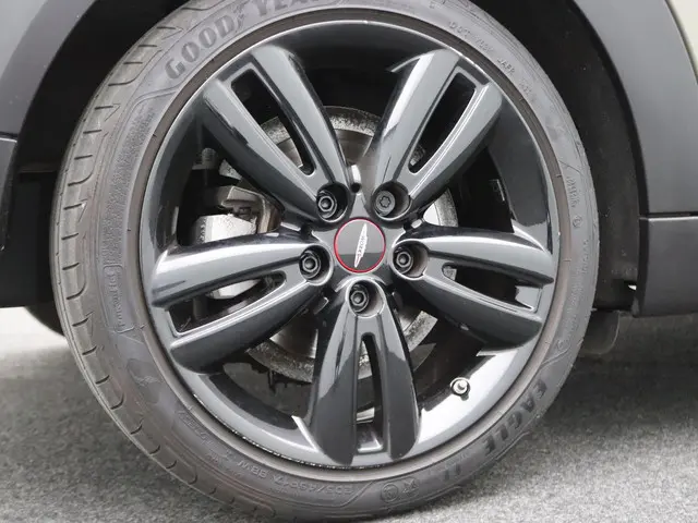 MINI 3-Deurs Cooper 2020 Benzine 22