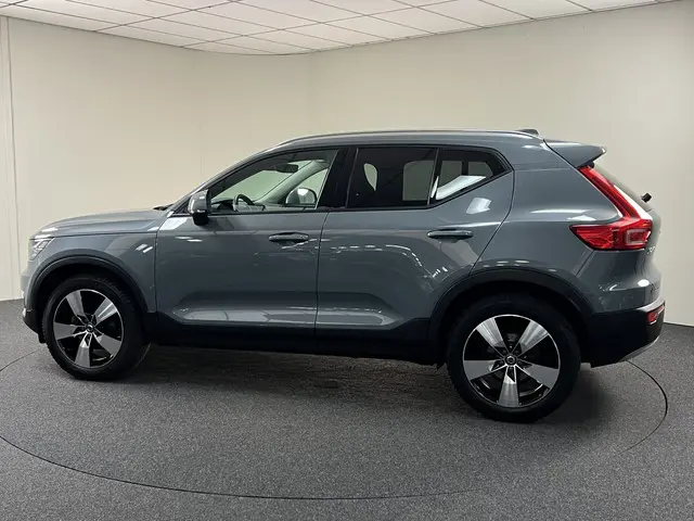Volvo XC40 1.5 T3 Momentum Pro 2020 Benzine 4