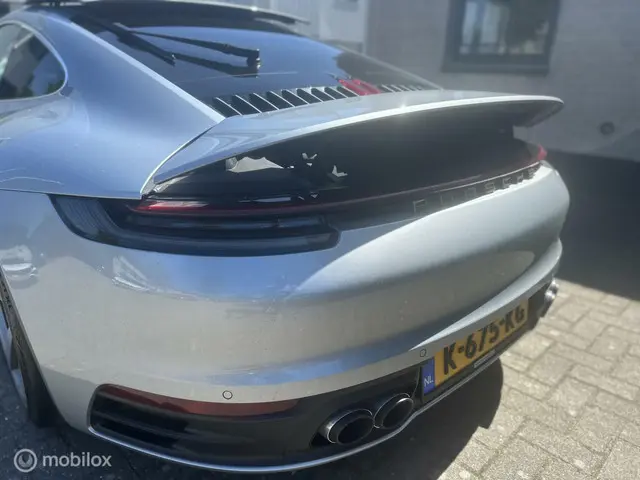 Porsche 911 3.0 Carrera 2021 Benzine 14