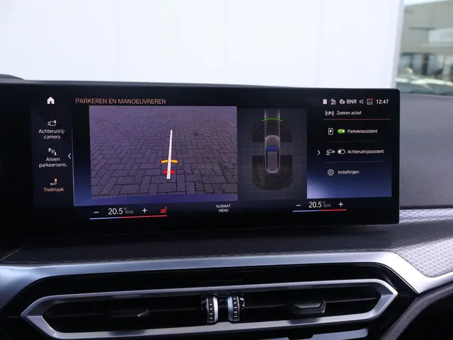 BMW 3 Serie Touring 320e 2024 Hybride Benzine 36