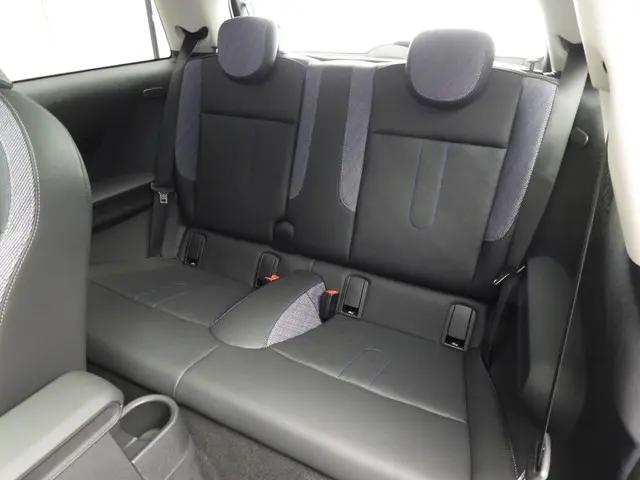 MINI 3-Deurs Cooper C 2024 Benzine 8