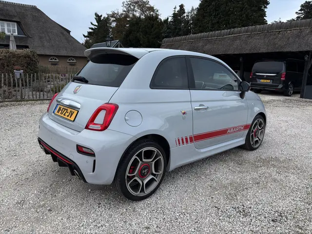 Fiat 500 1.4 T-Jet Abarth 595 SPORT 2016 Benzine 42