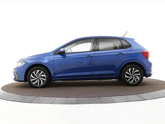 Volkswagen Polo 1.0 TSI 95pk Life 2023 Benzine 24