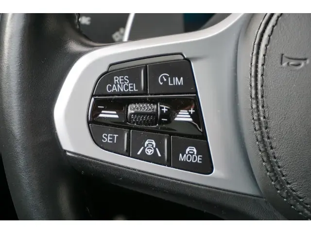 BMW 5 Serie 540i 2021 Benzine 27