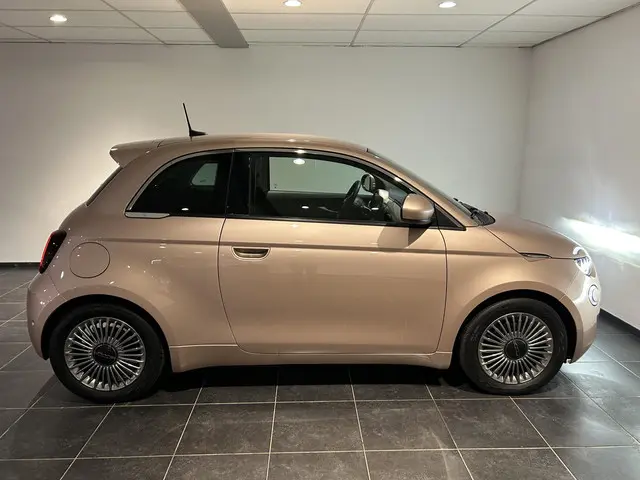 Fiat 500 Icon 42 kWh 2021 Elektrisch 16