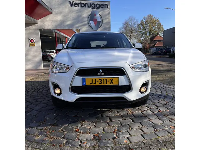 Mitsubishi ASX 1.6i-16v Cleartec Bright 2016 Benzine 17