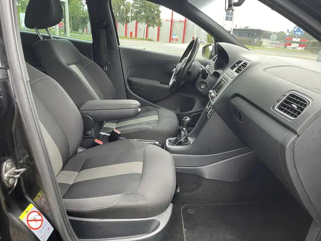 Volkswagen Polo 1.2 TSI 2013 Benzine 17