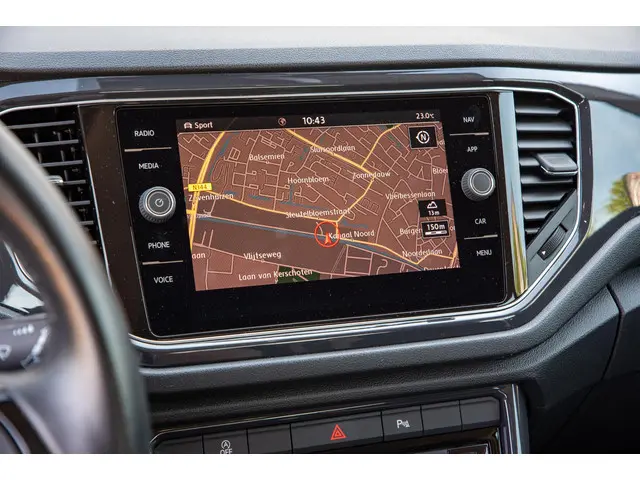 Volkswagen T-Roc 2.0 TSI 4Motion Sport 2018 Benzine 17