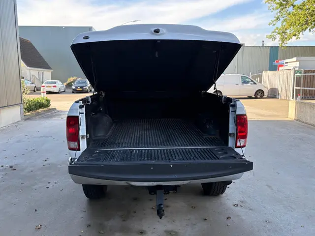 Dodge Ram 2500 SLT Hemi 5.7 V8 2018 LPG/Gas 14