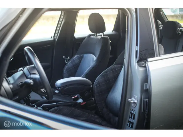 MINI Cooper Mini 1.5 Pepper 2019 Benzine 19