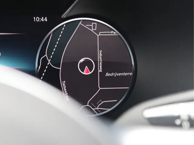 Mercedes-Benz C-Klasse Estate 180 AMG 2020 Benzine 38