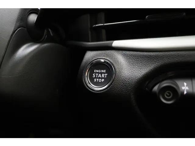 Fiat 600 1.2 Hybrid Urban 2025 Hybride Benzine 25