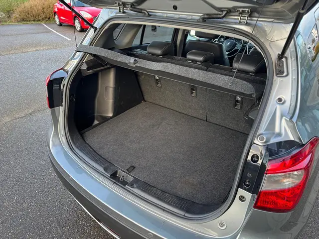 Suzuki S-Cross SX4 1.6 High Executive 2015 Benzine 7