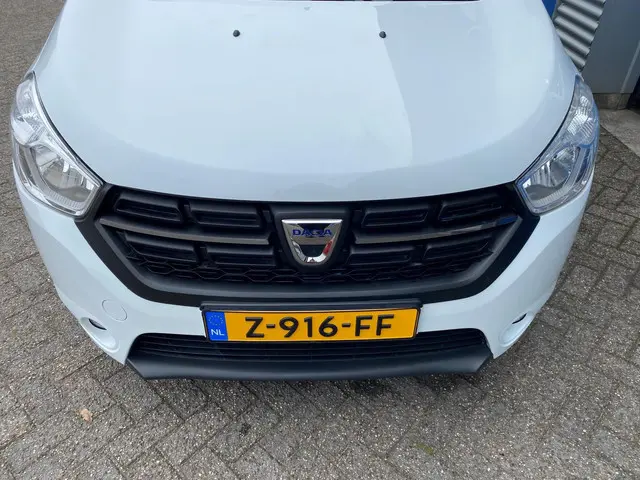 Dacia Lodgy 1.6 SCe 7p. 2019 Benzine 23
