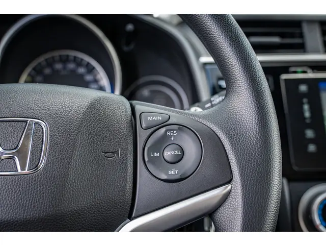 Honda Jazz 1.3i VTEC COMFORT 2019 Benzine 17