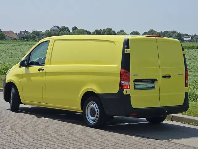 Mercedes-Benz Vito 114 2020 Diesel 6