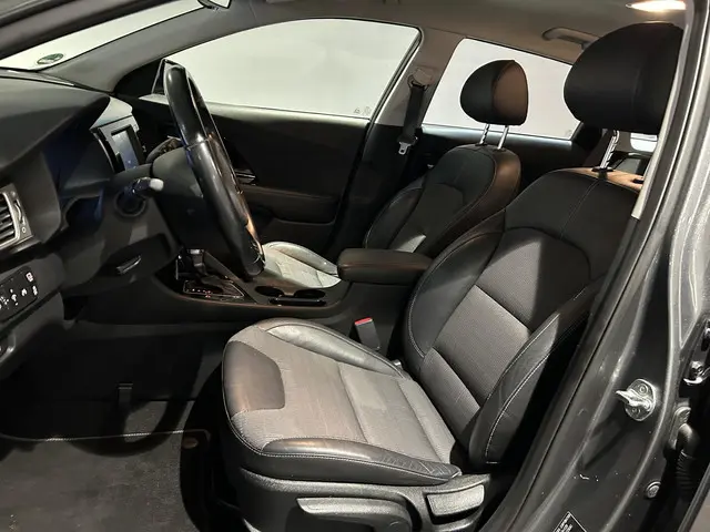 Kia Niro 1.6 GDi Hybrid DynamicLine 2018 Hybride Benzine 7