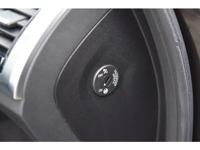 BMW iX3 High Executive 80 kWh 2021 Elektrisch 39