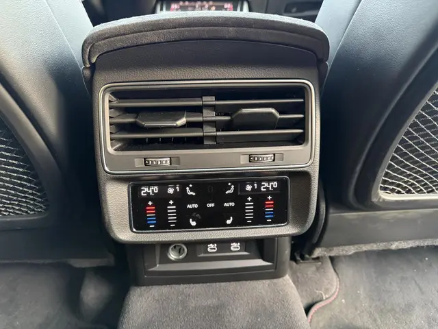 Audi RSQ8 Quattro 2021 Benzine 17