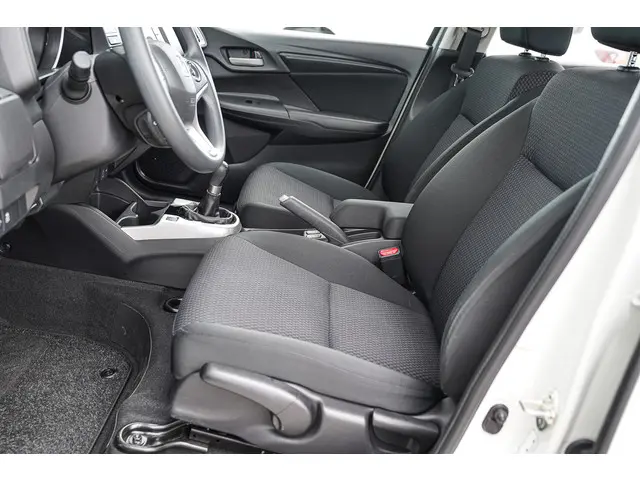 Honda Jazz 1.3i VTEC TREND 2019 Benzine 30