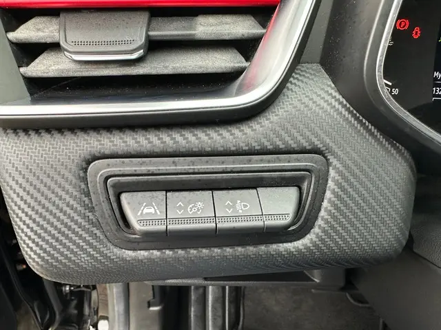 Renault Clio 1.3 TCe R.S. Line 2019 Benzine 25