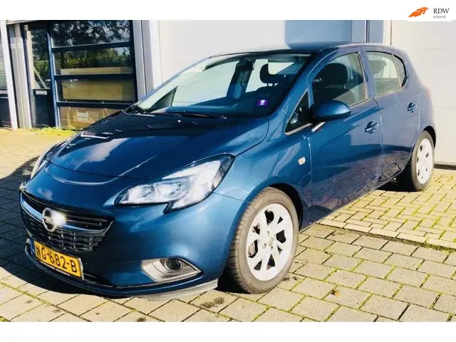 Opel Corsa 1.4 Color Edition Airco New Apk 2015 Benzine