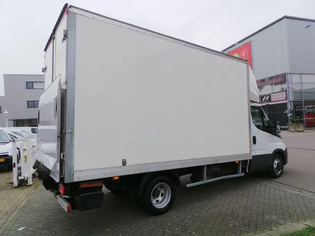 Iveco Daily 35C16 Bakwagen+laadklep 2019 Diesel 4
