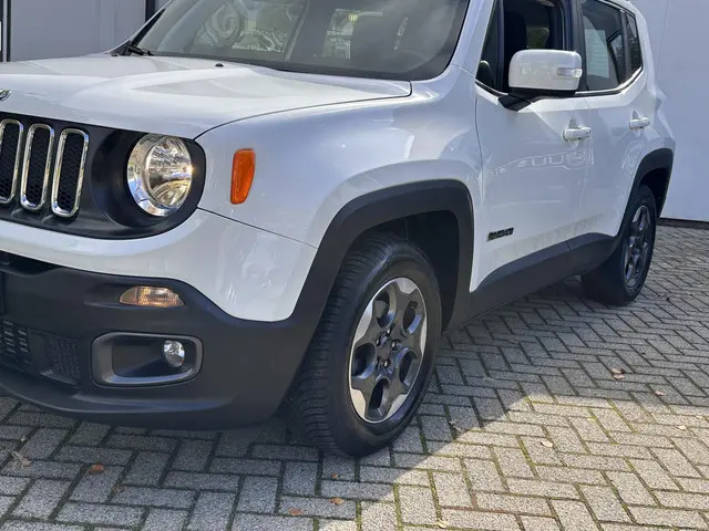 Jeep Renegade 1.4 MultiAir Longitude 2018 Benzine 21