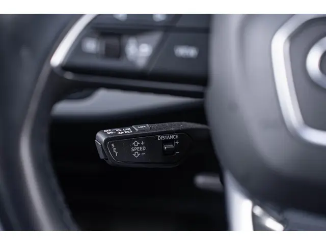 Audi A4 Avant 35 TFSI Business Edition 2021 Benzine 24