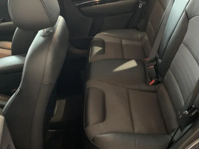 Kia Niro 1.6 GDi Hybrid DynamicLine 2019 Hybride Benzine 8