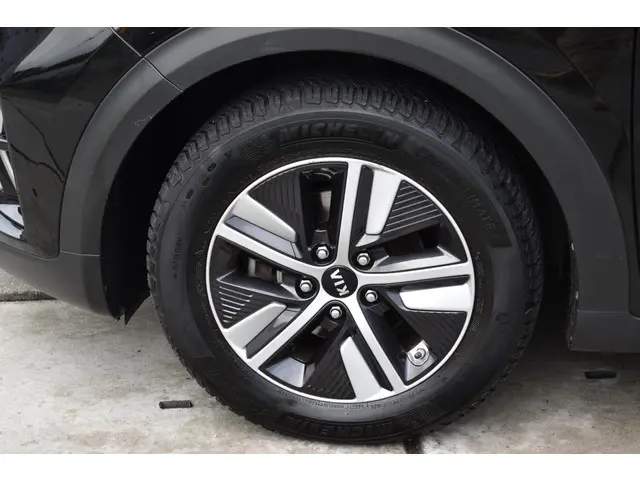 Kia Niro 1.6 GDi Hybrid DynamicLine 2020 Hybride Benzine 4