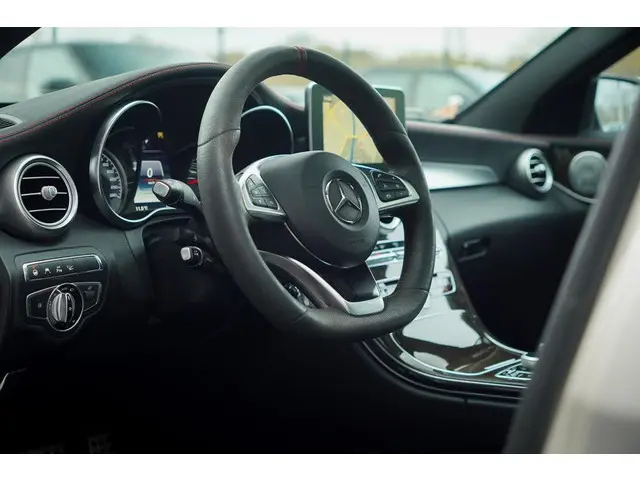 Mercedes-Benz C-Klasse AMG 43 4MATIC 2016 Benzine 6