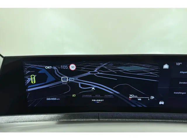 Peugeot 3008 1.2 Hybrid 136 Allure 2024 Hybride Benzine 23