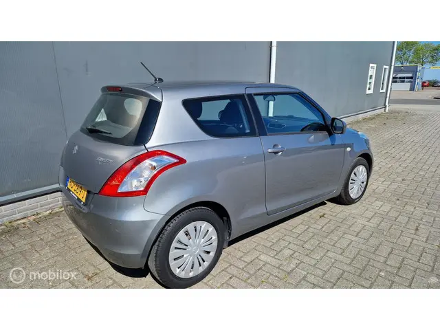 Suzuki Swift 1.2 Comfort EASSS 2015 Benzine 6