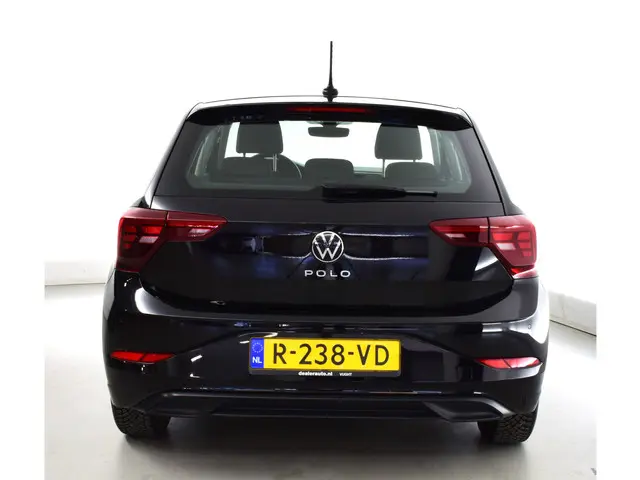 Volkswagen Polo 1.0 life M'23 2022 Benzine 6
