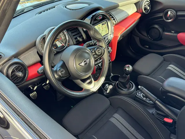 MINI Cooper Mini 1.5 Business 2017 Benzine 20