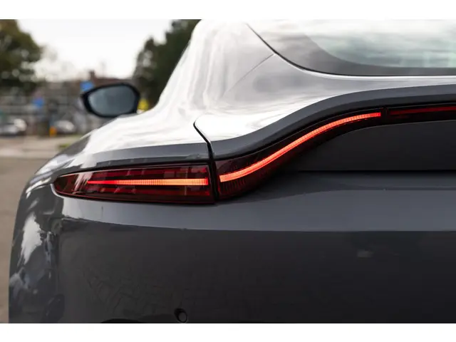 Aston Martin V8 Vantage 4.0 2018 Benzine 41