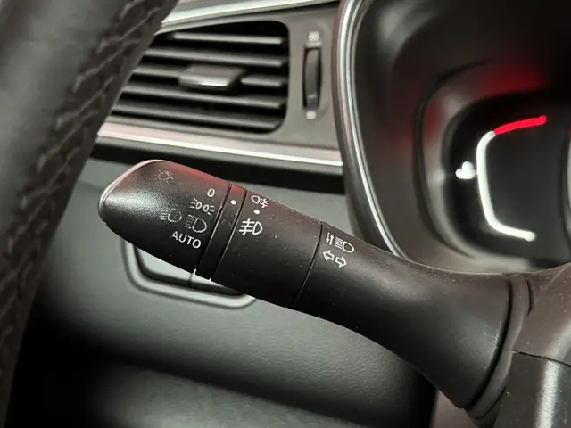 Renault Kadjar 1.2 TCe Bose 2015 Benzine 31