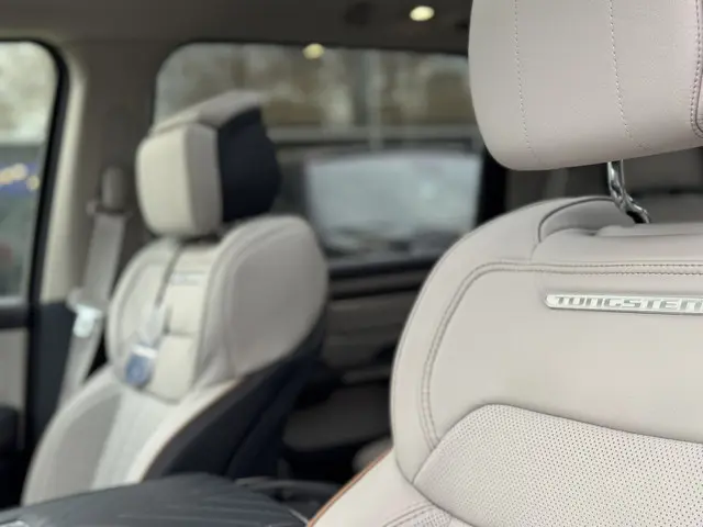 Dodge Ram Pick-Up 1500 H.O. 3.0L H.O. TUNGSTEN 2024 Benzine 12