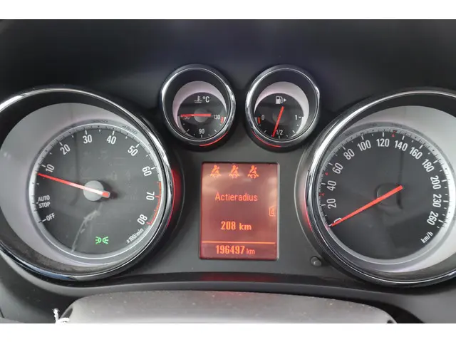 Opel Zafira Tourer 1.4 Cosmo 2012 Benzine 27
